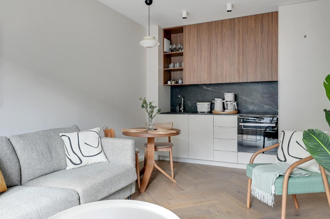 Bank Polski Center With Parking By Lion Apartment Gdynia